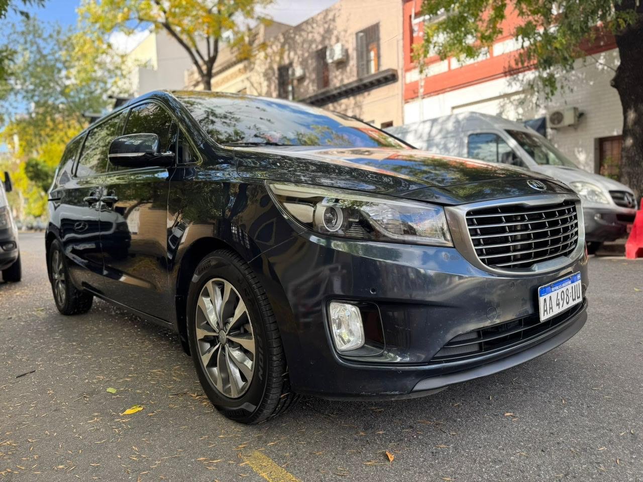Kia Carnival EX Premium